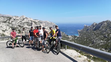 Road bike rental for Calanques National Park and Marseille